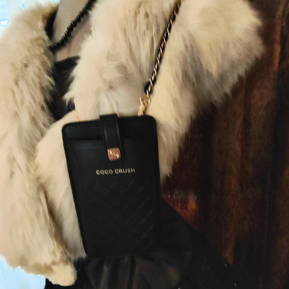 Coco Crush CC Black Crossbody Bag with Gold Accents - Picture 5 of 8